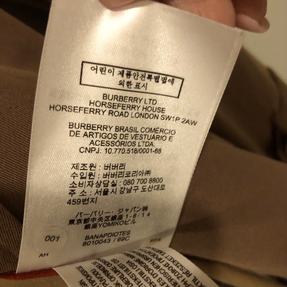 Classic tanned Burberry London trench coat. Excellent condition. - Picture 6 of 10